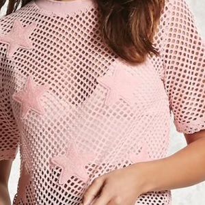 Netted star patch top